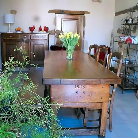 La Grange Du Bourg Bed and Breakfast Deneuille-les-Mines