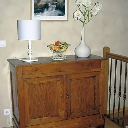 La Grange Du Bourg Bed and Breakfast